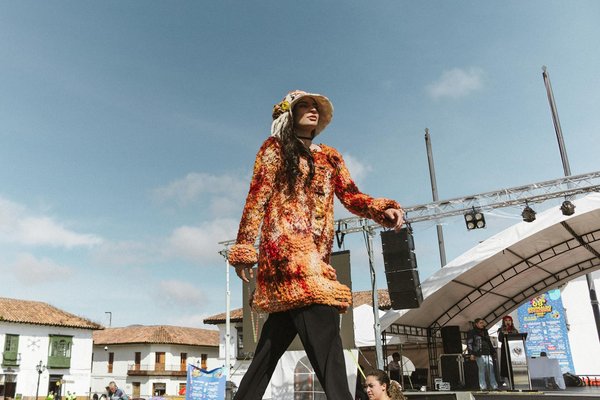 Tendance : adoptez le pantalon parachute